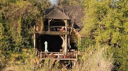 Lianshulu Lodge Muneambuanas Exteriér fotografie